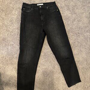 Zara Black Straight Leg Jeans Size 8